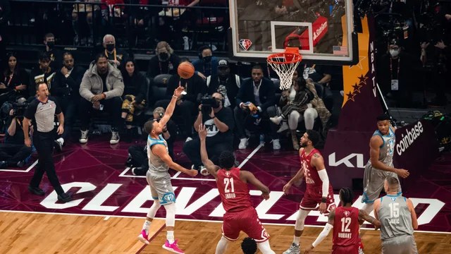 Play Basketball Betting at crown-88sg.com